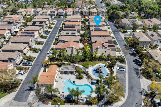 1132 Cherry Tree Lane, Vista CA: https://media.crmls.org/mediaz/955995e1-8c09-4214-9931-870ee3236b16.jpg