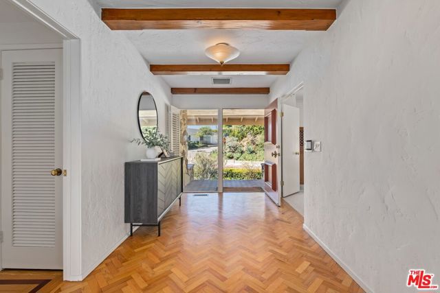 2200 Jeffersonia Way, Los Angeles CA: https://media.crmls.org/mediaz/9559f380-7730-4b91-a66b-817bc54acec4.jpg