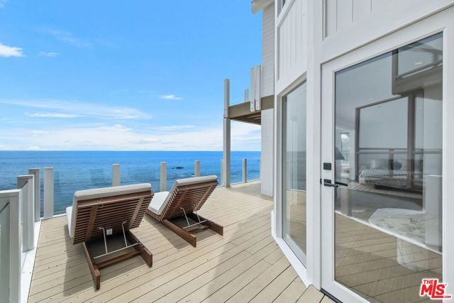 24112 Malibu Road, Malibu, California 90265, 4 Bedrooms Bedrooms, ,3 BathroomsBathrooms,Single Family Residence,For Sale,Malibu,24388155