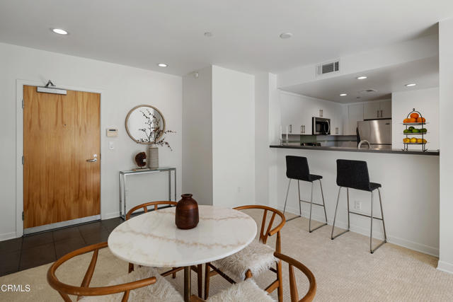 Detail Gallery Image 9 of 40 For 159 W Green St 502a,  Pasadena,  CA 91105 - 2 Beds | 2 Baths