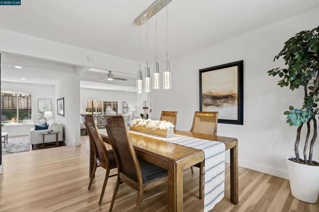 109 Baldwin Dr, Danville CA: https://media.crmls.org/mediaz/955b4e44-d827-4e06-a97d-7ef11de7d75d.jpg