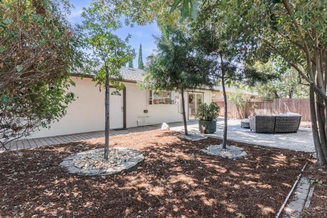 1801 Foxworthy Avenue, San Jose CA: https://media.crmls.org/mediaz/955ba662-959b-4fdd-a660-c8d02d323da7.jpg