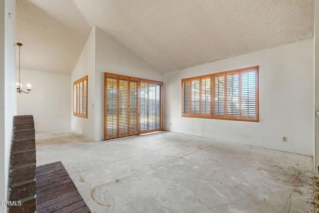 Detail Gallery Image 6 of 38 For 295 E Blue Mountain Way, Claremont,  CA 91711 - 3 Beds | 2 Baths