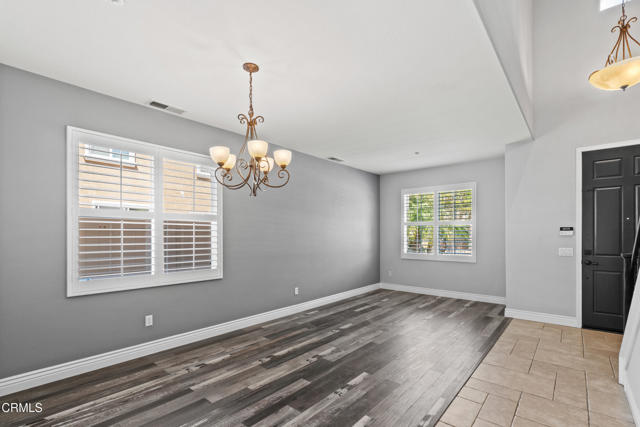 Detail Gallery Image 13 of 37 For 615 Halifax Ln, Oxnard,  CA 93035 - 3 Beds | 2/1 Baths