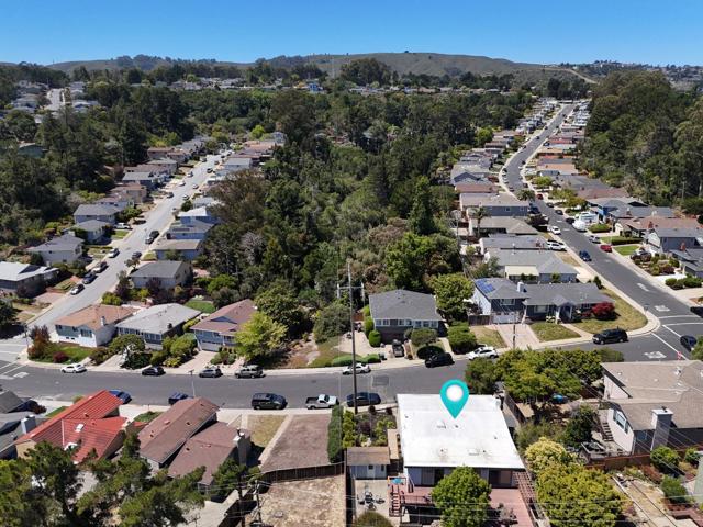 580 Madison Avenue, San Bruno CA: https://media.crmls.org/mediaz/956037c2-e48b-4d57-80b0-df3039a6fe1a.jpg