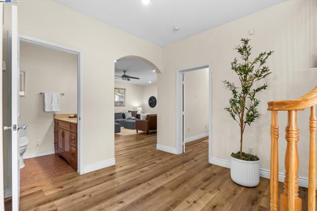 6176 Thomas Ave, Newark CA: https://media.crmls.org/mediaz/95612fa9-69ce-4f22-b63b-cb4324da9975.jpg
