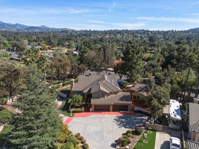 Detail Gallery Image 55 of 60 For 16883 Saint Andrews Dr, Poway,  CA 92064 - 5 Beds | 5/1 Baths