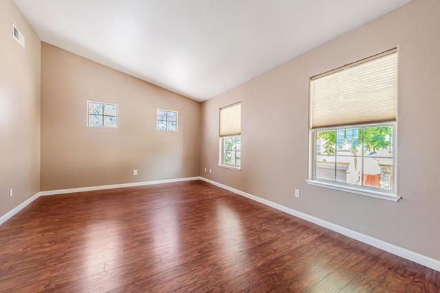 2829 Rubino Circle, San Jose CA: https://media.crmls.org/mediaz/9563fdae-1340-4287-b7f2-7e03b2775dae.jpg