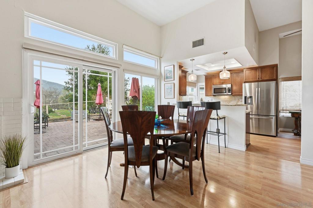 10847 Matinal Cir - photo 8