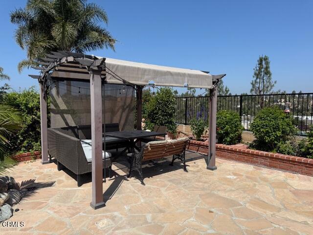 Detail Gallery Image 33 of 35 For 4078 Bending Oak Ct, Moorpark,  CA 93021 - 3 Beds | 2/1 Baths