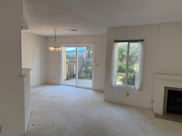 7551 Rainswept Ln, San Diego CA: https://media.crmls.org/mediaz/9566c5ba-ad11-430c-b1f6-1a28466a52c4.jpg