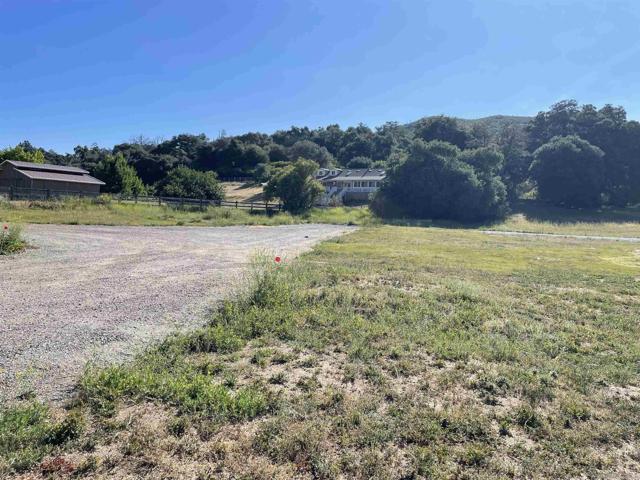 5750 Forest Meadows, Julian CA: https://media.crmls.org/mediaz/9567ab01-f58c-4716-ab7a-7005e92d6ea0.jpg