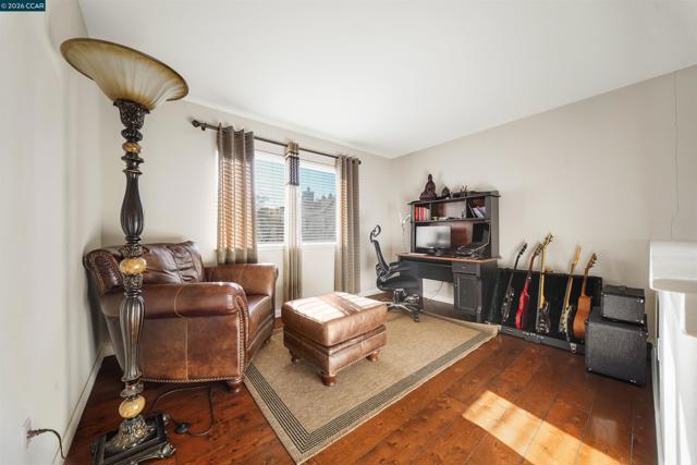 Image 36 of 60 For 34 Elmwood Dr