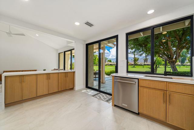 179 Gran, Palm Desert CA: https://media.crmls.org/mediaz/95687c14-aad7-4016-955c-fd849c3b946e.jpg