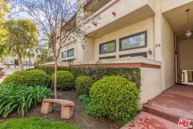 6930 De Celis Place, 34 photo 17