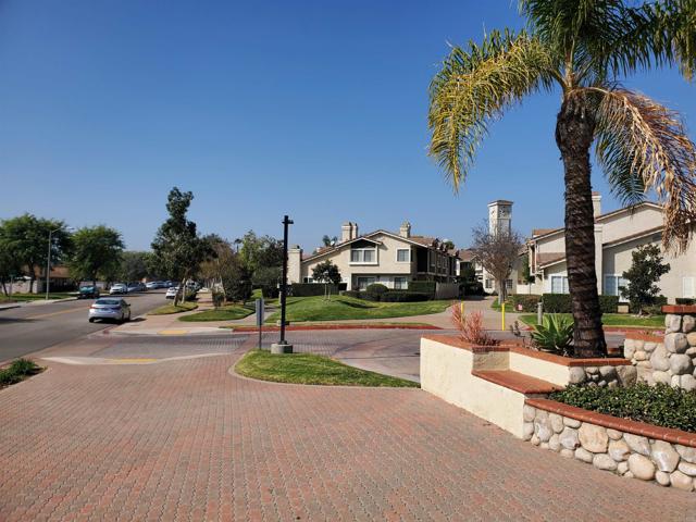 Detail Gallery Image 2 of 24 For 10180 Plam Glen Dr #58,  Santee,  CA 92071 - 3 Beds | 2/1 Baths