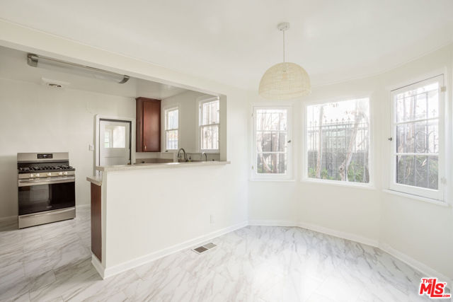 165 S Mansfield Avenue, Los Angeles CA: https://media.crmls.org/mediaz/956ac5c7-2fa0-494e-80c0-60458e3ddadd.jpg