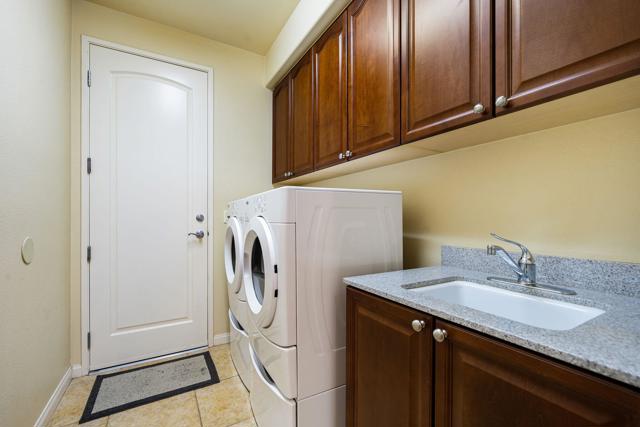 42-web-or-mls-KGLegacy_OPMG_1025_042