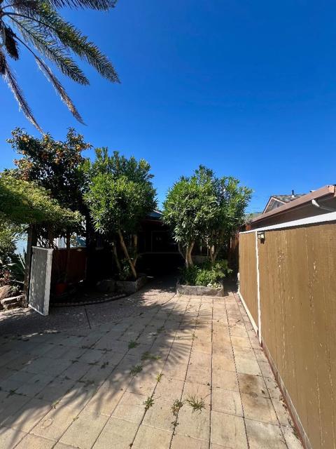 1449 Mercury Court, Milpitas CA: https://media.crmls.org/mediaz/956c8ed6-14ae-4b62-ba90-f05557392621.jpg