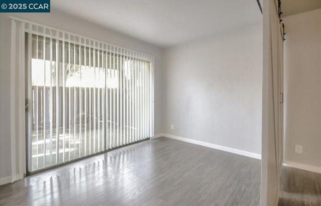 824 Camelback Pl, Pleasant Hill CA: https://media.crmls.org/mediaz/956d4de8-a76c-4f0e-a9b7-fd29be1b5e6e.jpg