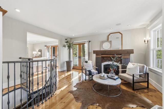 1353 Edgewood Road, Redwood City CA: https://media.crmls.org/mediaz/9570124b-01ef-4c23-9ded-e121ef876247.jpg