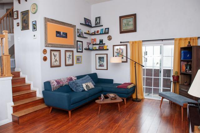 Detail Gallery Image 9 of 36 For 1523 E Windsor Rd 105b,  Glendale,  CA 91205 - 2 Beds | 1/1 Baths