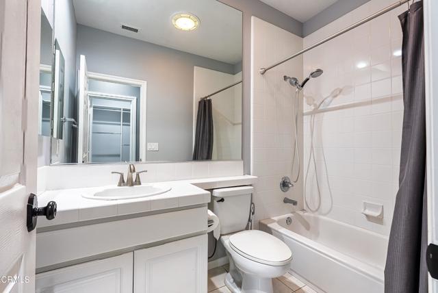 4414 Paseo Santa Rosa, Newbury Park CA: https://media.crmls.org/mediaz/957266ba-823c-423d-a0b4-8f5e121f8187.jpg