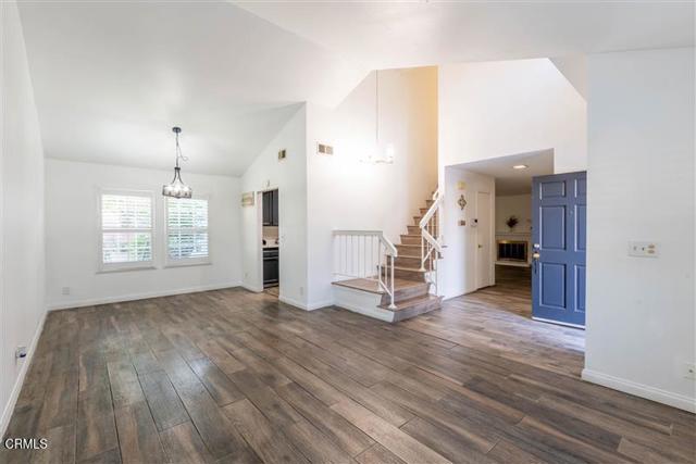 Detail Gallery Image 4 of 6 For 1501 Pisco Ln, Oxnard,  CA 93035 - 4 Beds | 2/1 Baths