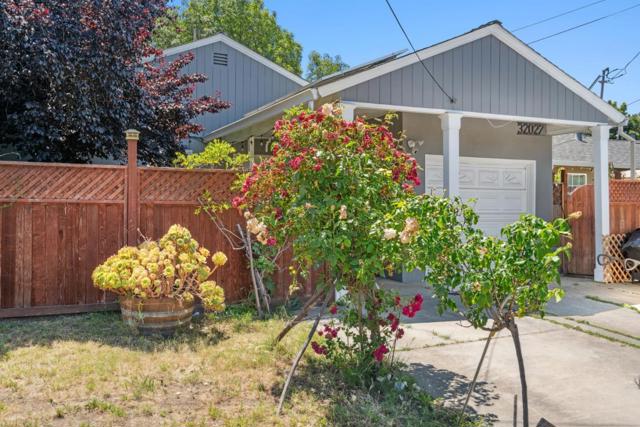 32027 Carroll Avenue, Hayward CA: https://media.crmls.org/mediaz/9572a2f0-d4ed-4e3a-8923-fdf9c7f7a105.jpg