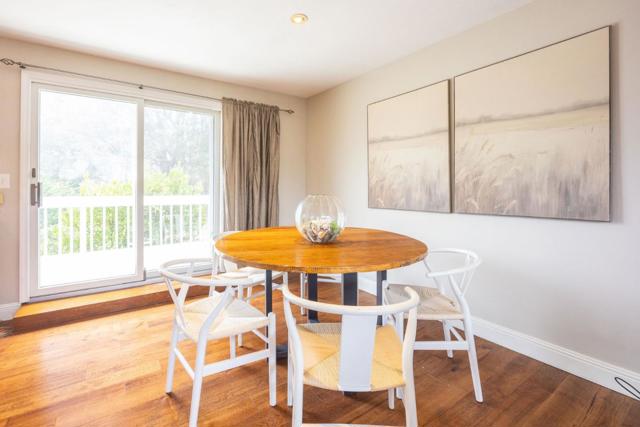 1077 Pearl Avenue, Moss Beach CA: https://media.crmls.org/mediaz/95731bb8-652c-426a-84e9-2d12544994b8.jpg