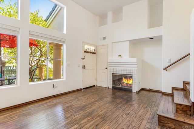 Detail Gallery Image 8 of 36 For 12916 Carmel Creek Rd, San Diego,  CA 92130 - 2 Beds | 2/1 Baths
