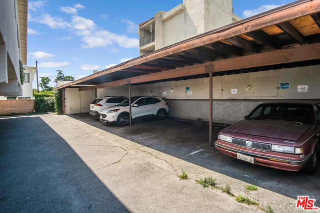 18540 Prairie Street, Northridge, California 91324, ,Multi-Family,For Sale,Prairie,25485207