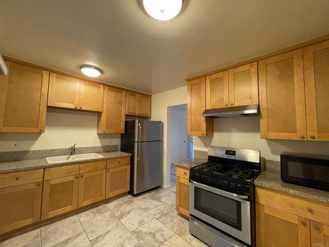 Image 5 of 24 For 639 Kaylyn Way