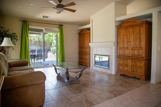 Image 6 of 26 For 79825 Independence Way