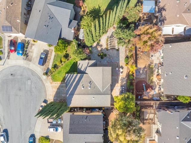 2195 Cimarron Court, Morgan Hill CA: https://media.crmls.org/mediaz/9576bb4f-d55d-440f-b025-62c118c3c08c.jpg