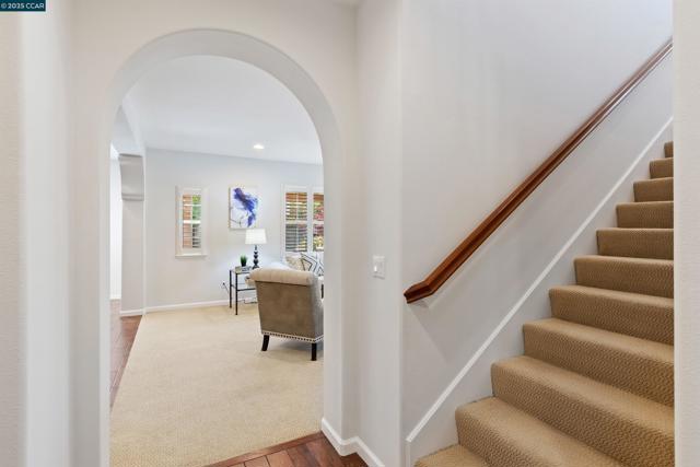 5214 Kenilworth Way, San Ramon CA: https://media.crmls.org/mediaz/9578237e-9df9-44b1-8ac2-d8c067264eaf.jpg