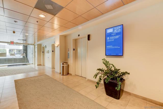 1551 4Th Ave, San Diego CA: https://media.crmls.org/mediaz/9578436a-cfa6-4d9c-bcae-212de420180f.jpg