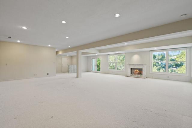 46 Eugenia Way, Hillsborough CA: https://media.crmls.org/mediaz/9578cac0-8ea1-4f6d-8b03-086e977b945a.jpg