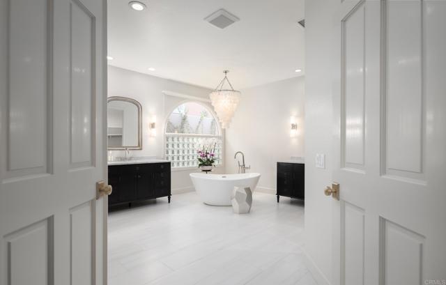 15491 Pimlico Corte, Rancho Santa Fe CA: https://media.crmls.org/mediaz/9578dd71-3eef-46ee-8656-cab6bc48da1f.jpg