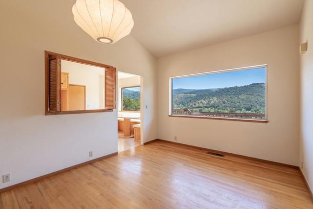 9365 Los Prados Drive, Carmel CA: https://media.crmls.org/mediaz/957a535d-00f0-4e61-b084-24998148c261.jpg