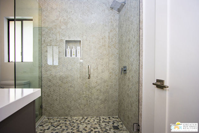 72827 Haystack Road, Palm Desert CA: https://media.crmls.org/mediaz/957a7210-9ad2-4695-ae9c-dcf8912d3671.jpg
