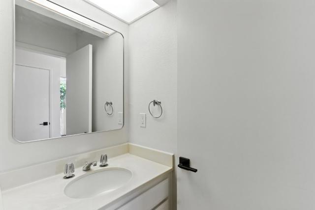 10 Azalea Lane, San Carlos CA: https://media.crmls.org/mediaz/957ad393-bd7d-4b3f-9911-6c1737fd6c6e.jpg