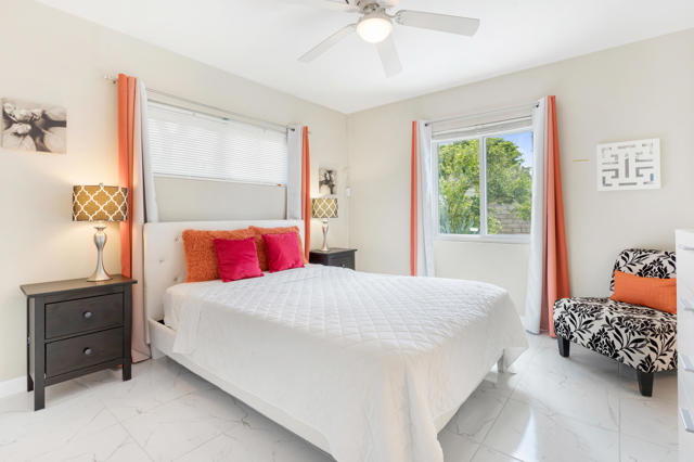 4385 E Paseo Caroleta, Palm Springs, CA 92264