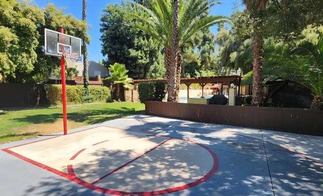 13217 Aurora Drive, El Cajon CA: https://media.crmls.org/mediaz/957b1971-ab98-4222-95ca-e12464cd0ac4.jpg