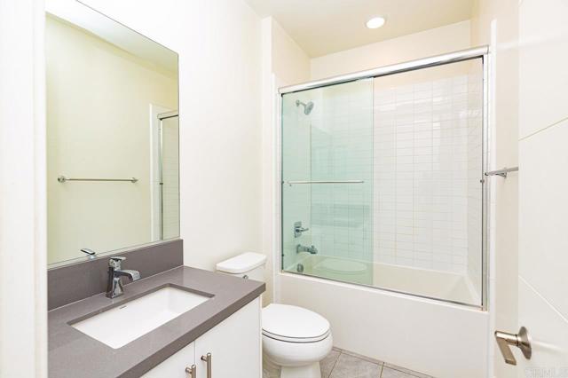 13720 Solana Crest Trl, Carmel Valley CA: https://media.crmls.org/mediaz/957c4337-1b77-4e7d-8a00-4b19180e728b.jpg