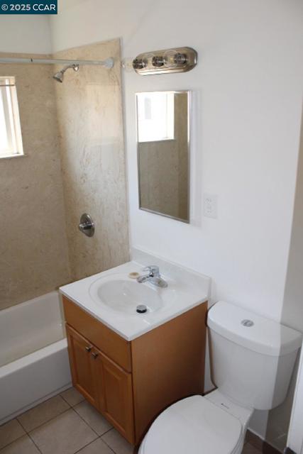4208 Nevin Ave, Richmond CA: https://media.crmls.org/mediaz/957c6ef4-42ab-4860-afda-1c01a5019705.jpg