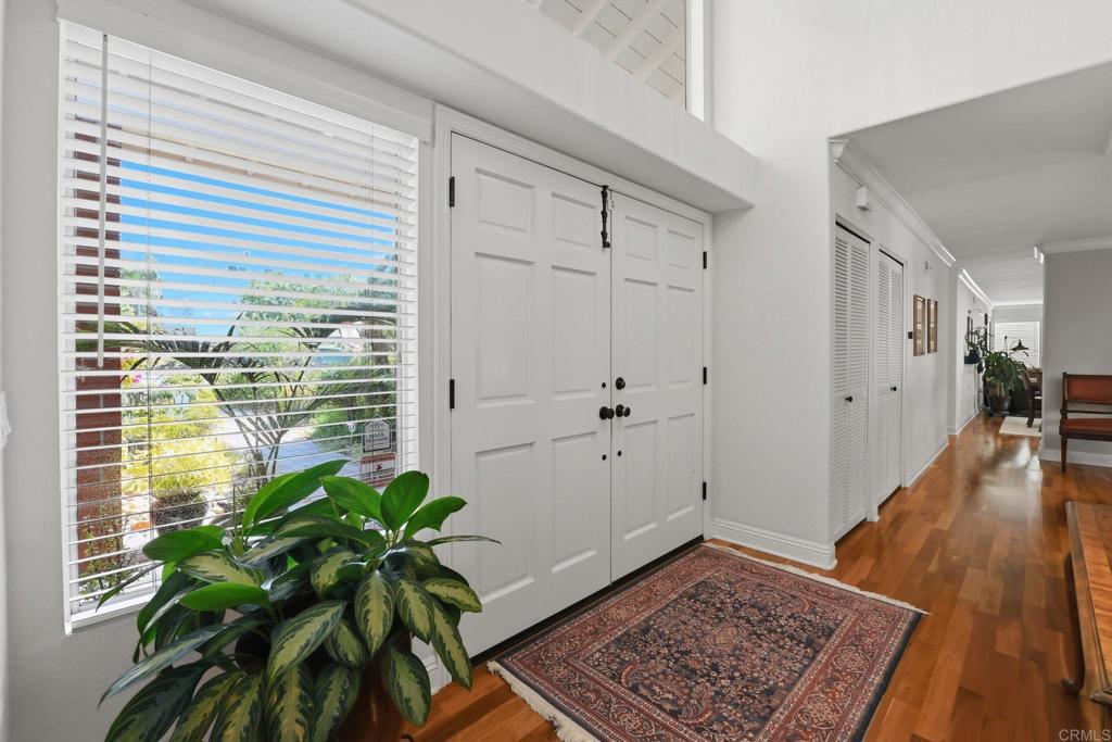 1066 Guildford Court - photo 9