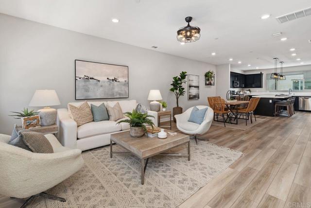 3510 Brody Way, Oceanside CA: https://media.crmls.org/mediaz/957e6bea-0574-4306-8718-c35aff625ba9.jpg