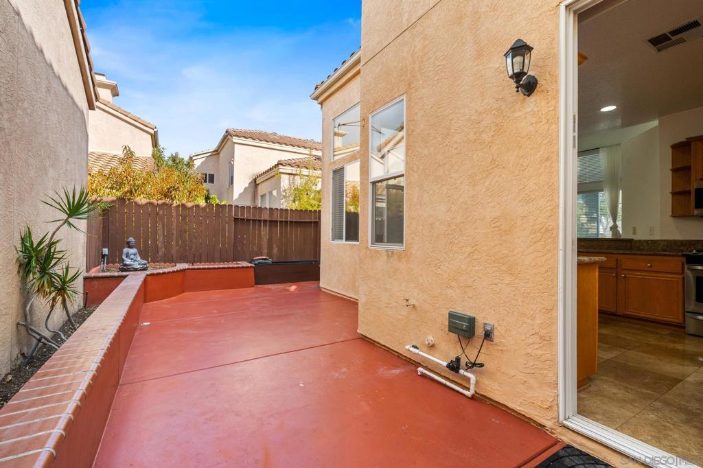 MLS #250042587SD image #13