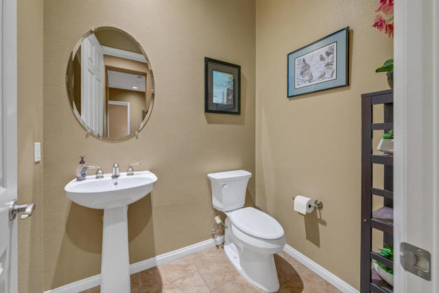 Image 15 of 80 For 49130 Escalante Street
